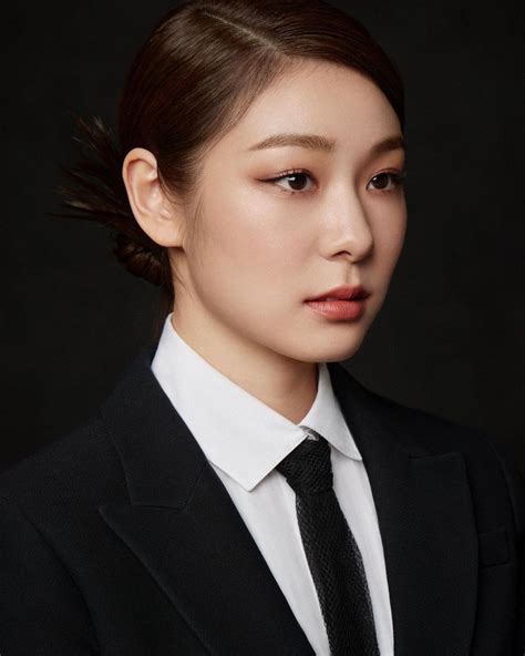 Former Figure Skater Kim Yuna Shows Off Her Chic Beauty With Christian