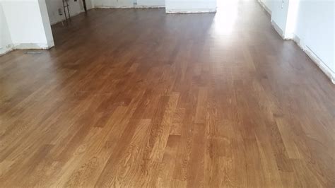 Red oak became a favorite choice of wood early for the american colonists and english craftsmen, prized for its color, grain, and workability. Gallery - Phantom Flooring
