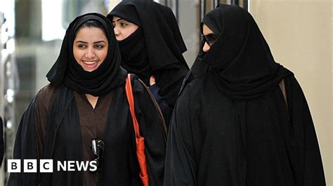 Saudi Arabian Women In Historic First Time Vote Bbc News