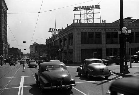 Heading South Along Figueroa Street Near 7th In June Of 1949 Lapl