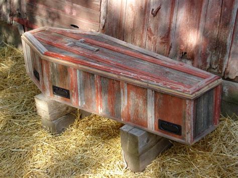 Weathered Old Barn Wood Toe Pincherbr This Coffin Is Made From Wood