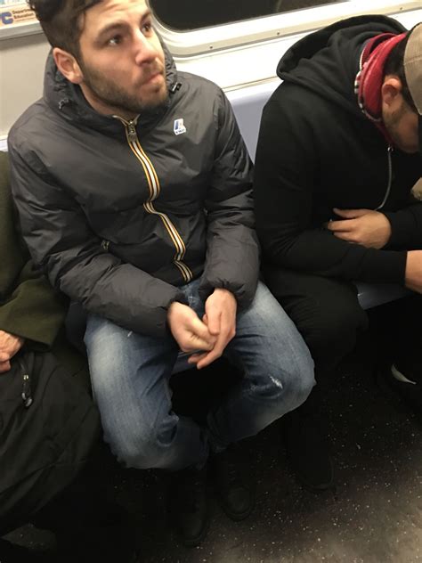 manspreading con piernas abiertas en transporte publico página 8 xtasis un foro de