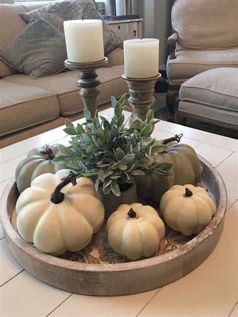 26 Cozy Touches to Beautifully Decorate Your Home for Fall | Easy fall