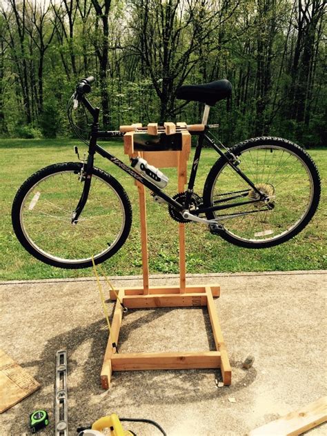 20 diy bike repair stand projects for bikers diyscraftsy