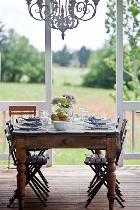 Outdoor Dining In Country French Style Cedar Hill Farmhouse Outdoor