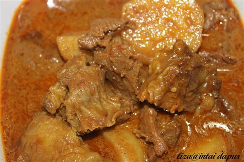 Memasak gulai kawah menggunakan rempah gulai kawah sangat mudah kerana di dalamnya telah lengkap dengan rempah ratus yang diperlukan. INTAI DAPUR: Daging Gulai Kawah Di Dlm Kuali...