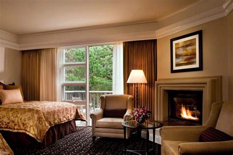 The unmatched beauty of pebble beach resorts and the inn at spanish bay, on california's monterey peninsula, has served as the legendary meeting when companies host meetings at the inn at spanish bay, they can expect higher productivity and more engaged participants, because the. The Inn at Spanish Bay (Pebble Beach) - Eagle Golf Tours