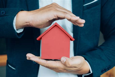 Many of these homeowners insurance risk factors are not always blatantly identified as having the homes describes five factors that one may not know has the ability to affect their homeowners. Top 10 Factors That Affect Homeowners Insurance Quotes