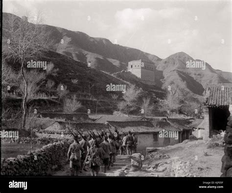 Eighth Route Army Taking Chajianling Autumn 1937 Stock Photo Alamy