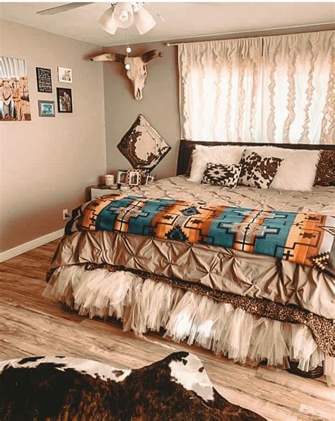Pin By Lotta On Ranch Home Western Bedroom Decor Room Inspiration