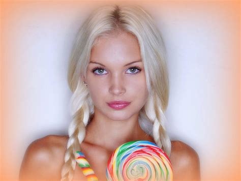 P Free Download Franziska Facella Female Lollipop Blond Model HD Wallpaper Peakpx