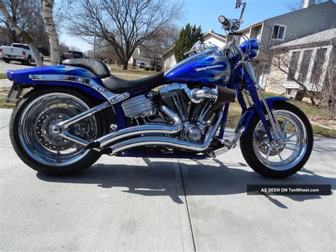 The cvo softail springer will be offered in three exclusive color combinations for 2009: 2009 Harley Davidson Cvo Springer Softail