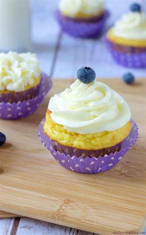 Easy Blueberry Cupcakes Hollys Cheat Day