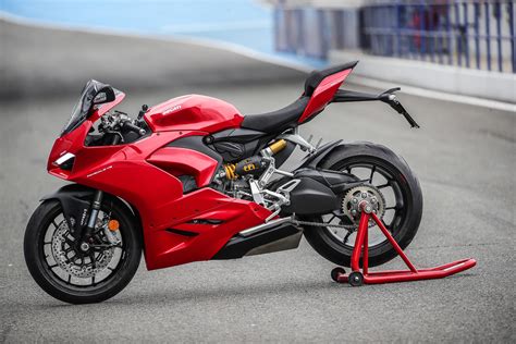 Ducati panigale championship edition launched in sic. 2020-ducati-panigale-v4-v4s-v2-launch-price-malaysia ...