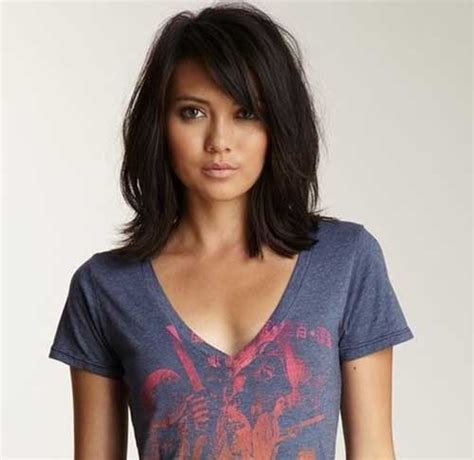 To layer or not to layer, to stack or not to stack, to bang or not to bang? 20 Short Shoulder Length Haircuts | Short Hairstyles 2017 ...