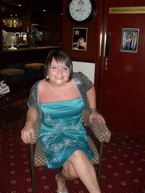 Helloo Boys X From Newcastle Upon Tyne Is A Local Granny Looking For Casual Sex Dirty Granny