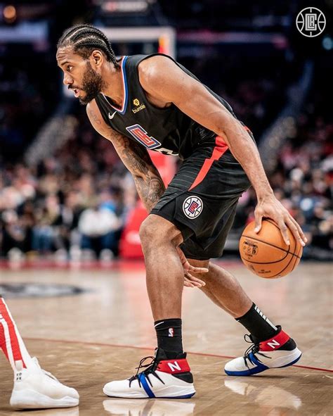 After presenting the title for the raptors. Kawhi Leonard in 2020 | La clippers, Basketball, Nba players