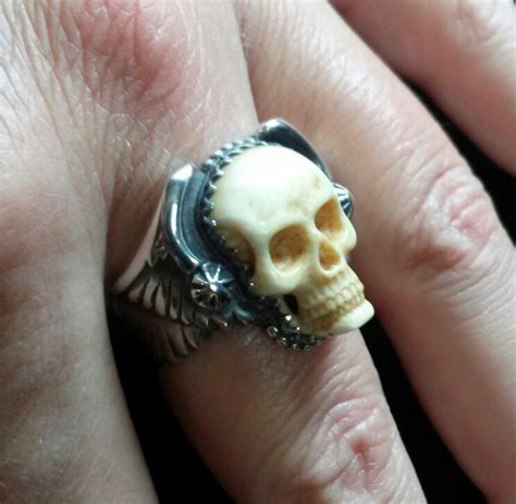 skull ring hand carved vintage ivory by annelise williamson skull ring skull and bones rings