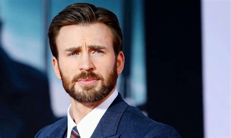 Chris Evans Has Been Crowned People Magazines Sexiest Man Alive