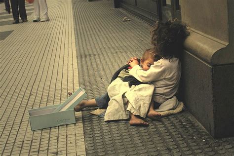 Cuántos Quiénes Y Cómo Son Los Que Duermen En Las Calles De Mendoza
