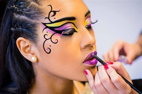 70 Ideas De Maquillaje Artistico Maquillaje Artistico En 2021 Hot Sex