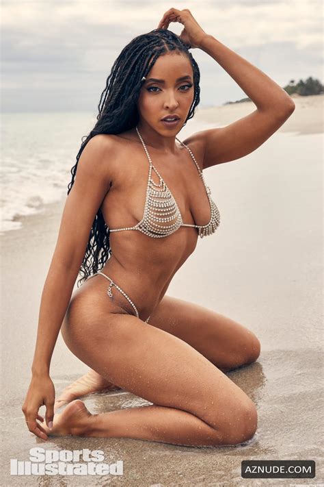 Tinashe Sexy Shows Off Her Hot Body In Sports Illustrated Swimsuit