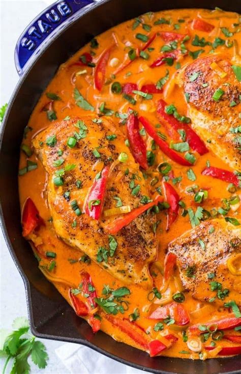 · ▢ 2 tbsp vegetable oil · ▢ 1 cup (250ml) chicken or vegetable broth, low sodium · ▢ 400 g/14oz coconut milk , full fat (note 4) Thai Chicken Curry with Coconut Milk | Easy One-Pan Recipe