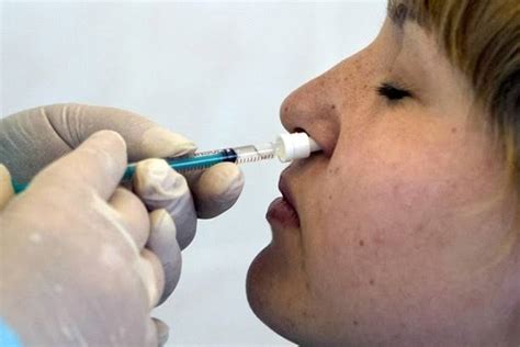 Desarrollan Una Vacuna Nasal Contra Covid19 En Rusia Billie Parker