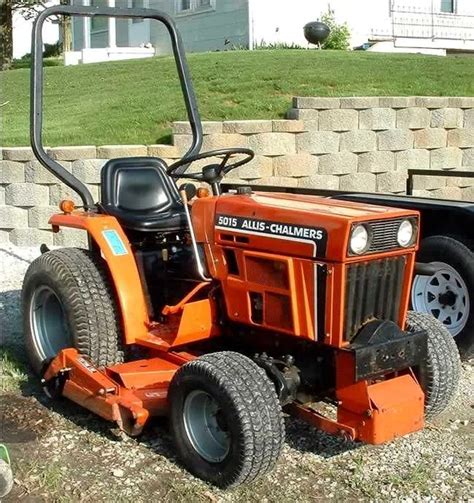 Allis Chalmers 5015 Compact Diesel Tractor With Mid Mount Mower