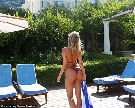 Picture Exclusive Kimberley Garner Sends Temperatures Soaring In Sizzling Swimwear Photoshoot