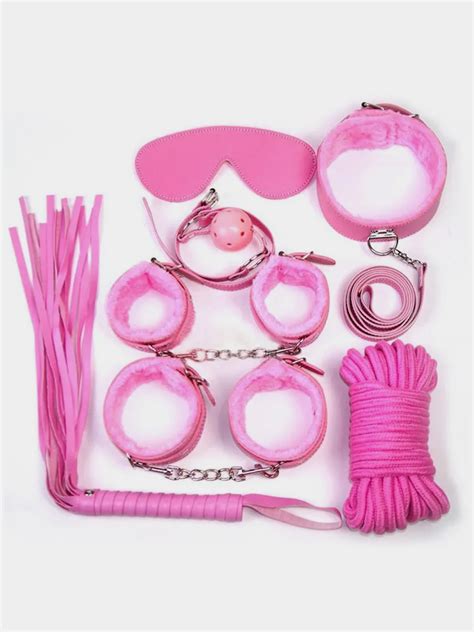Набор БДСМ аксессуаров для связывания предметов цвета наручники плетка кляп за