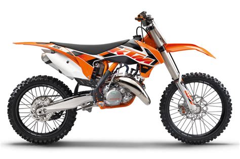 Motor yang sangat identik dengan lelaki ini memang sangat. Spesifikasi harga Motor Trail KTM 125 SX - INFOTEK & BIKER ...