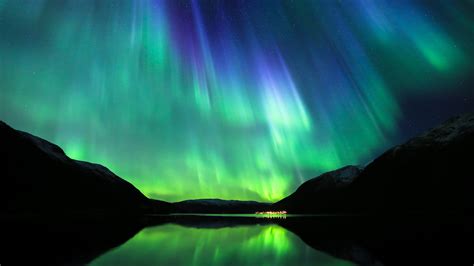 Aurora 4k Wallpaper Hd Nature 4k Wallpapers Images Photos And Background