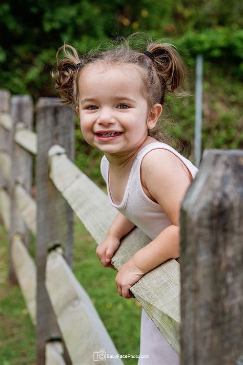 2 Year Old On Fence Little Girl Pictures Child Photography Girl