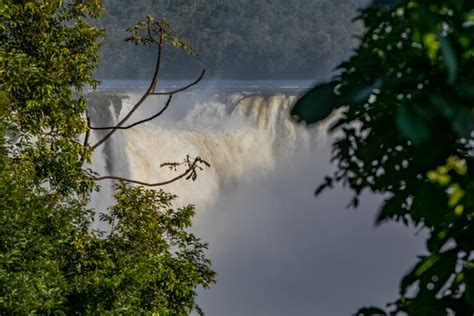 2023 itaipu dam and iguassu falls brazilian side private tour