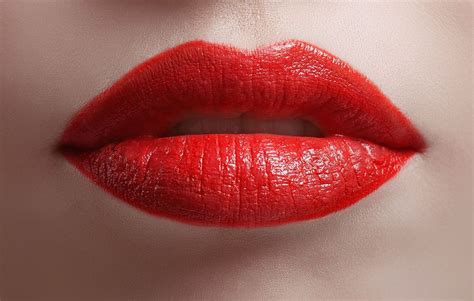 The Red Lipstick That Works On Every Skin Tone Red Lipsticks