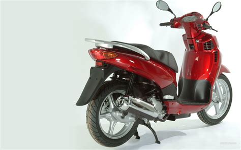 Scooters have better underseat storage than motorbikes, most motorcycles dont have a motorbike is considered as a motorcycle and a scooter is the highest form of a moped, ha, ha! COOL BIKES: SYM motorbikes wallpapers