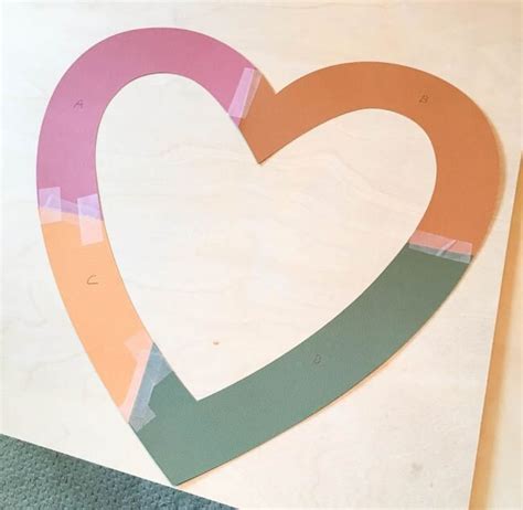 Tutorial Heart Chicken Wire Memo Board — Nally Studios