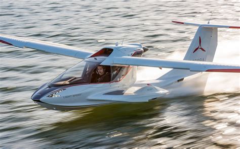 Icon A5 Aims To Revolutionize Flying We Test It