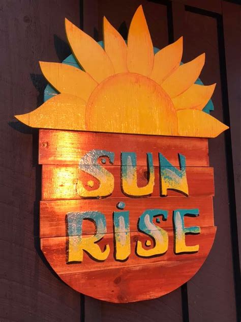 Sunrise Sign Hobby Crest Resort