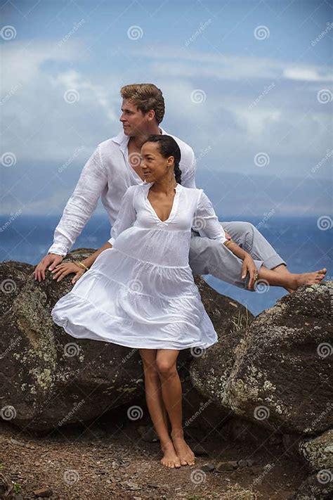 Romantic Couple In Paradise Stock Image Image Of Female Hawaii 28718823
