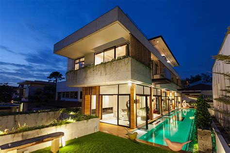 Rent singapore property, apartment or house has never been easier. Luxury house in East Singapore impresses through its ...