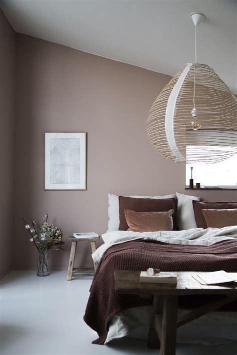 We asked interior designers to share the top decorating mistakes they notice in bedroom designs everywhere. Minimalist Bedroom design ideas to decorate your home in style