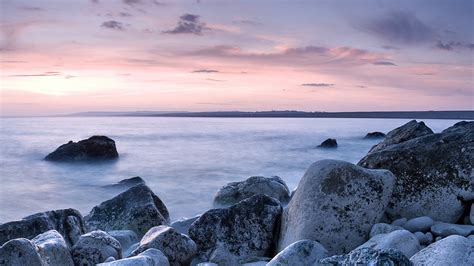 Chesil Beach Coast Rocks Portland Dorset England Uk 640x1136