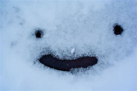 Snow Smiley A Smiley Face In The Snow Created By A Manhole Flickr