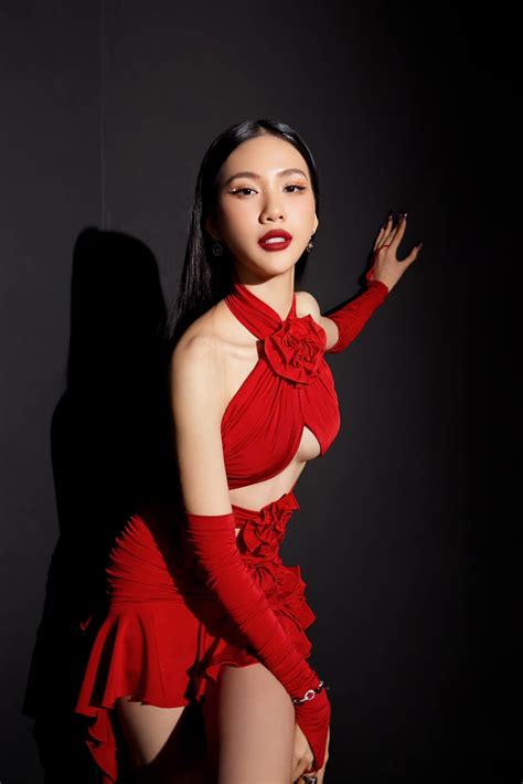 Bùi Quỳnh Hoa Nhận Tin Vui Khủng Ngồi Im Vẫn Lọt Top 5 Miss Universe Khiến Khán Giả Quay Xe