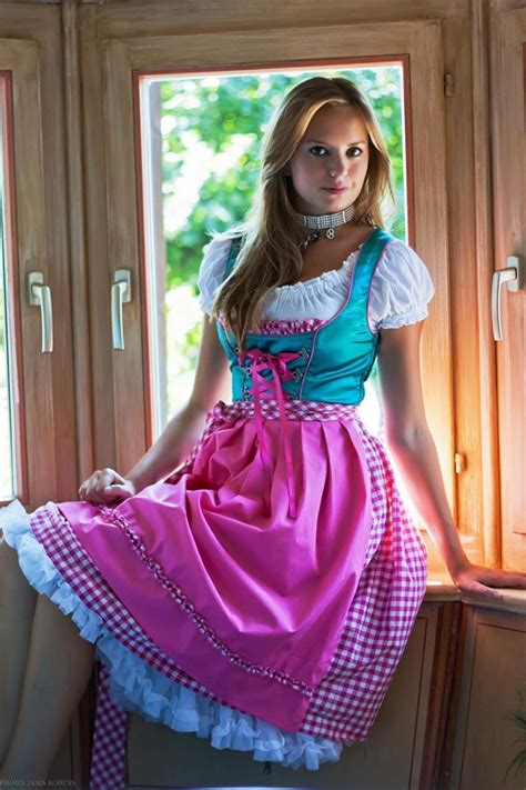 dirndl dirndl dress traditional traditional outfits drindl dress the dress low cut blouses