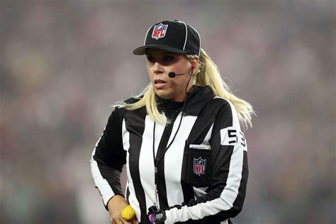 How Many Female Referees Are There In The Nfl In The Season