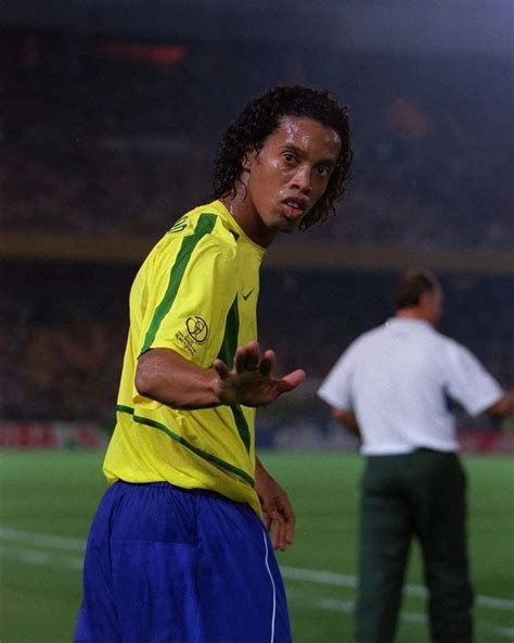 Jogadora Viraliza Por Semelhan A Com Ronaldinho Ga Cho E F S Exigem Teste De Dna Esportes