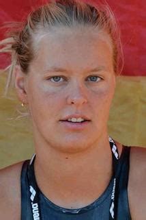Sharon van rouwendaal (born 9 september 1993) is a dutch swimmer and the olympic gold medalist in the 10 km open water marathon at the 2016 olympics in rio de janeiro. Sharon Van Rouwendaal | OSOBNOSTI.cz
